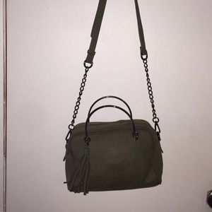 Green Crossbody Bag with chain and tassels!!!